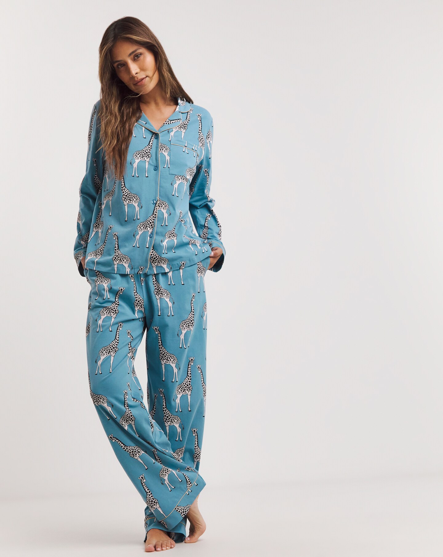 Chelsea Peers Giraffe Print Pyjama Set Marisota