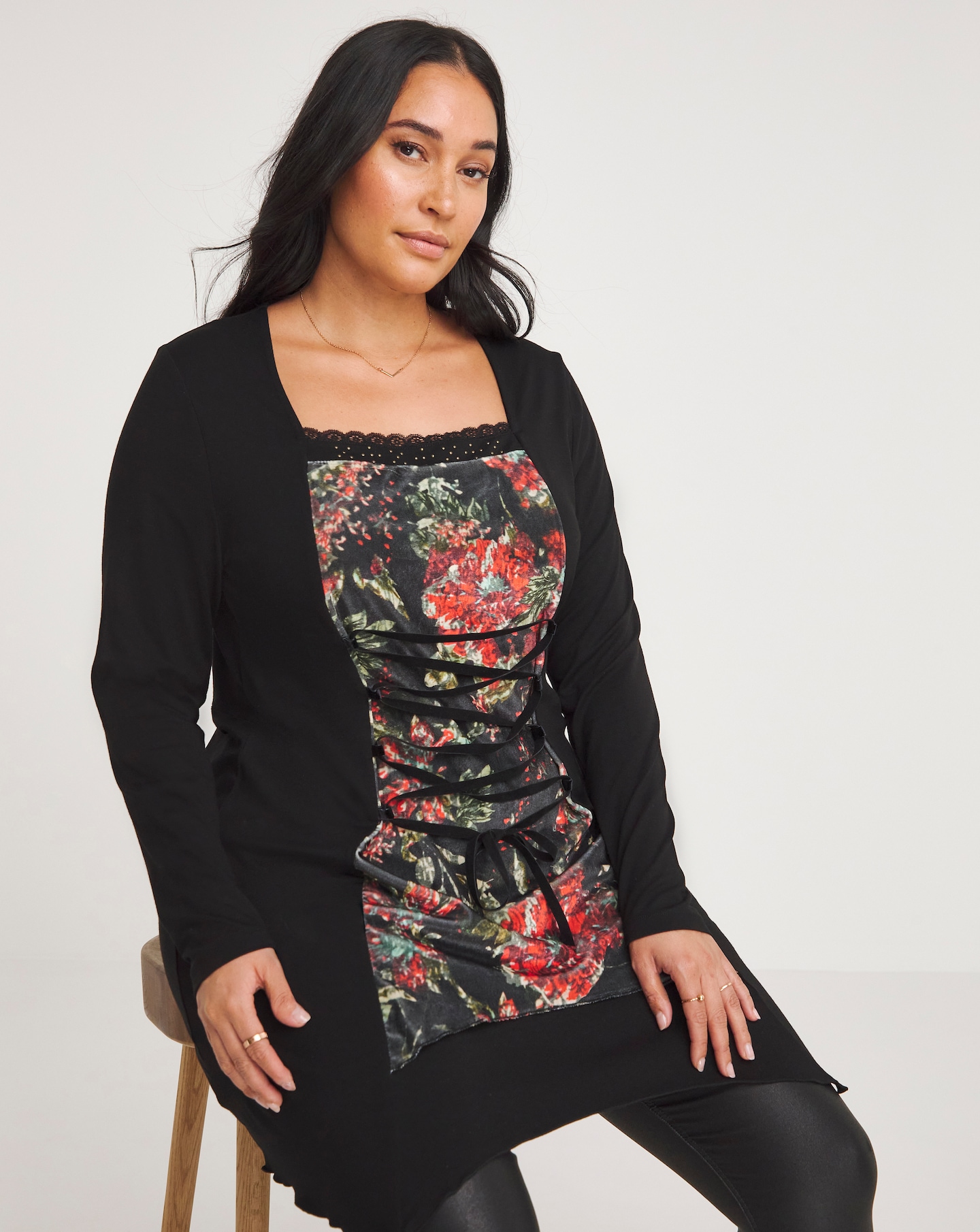 Joe Browns Black Romantic Roses Tunic Marisota